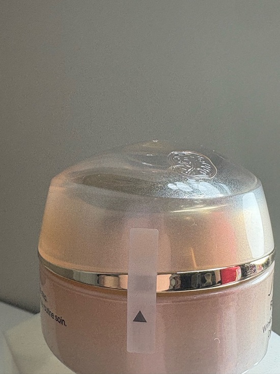 Shiseido Benefiance Wrinkle Smoothing Eye Cream, SEALED BNIB FULL SIZE 15mL - Picture 9 of 9